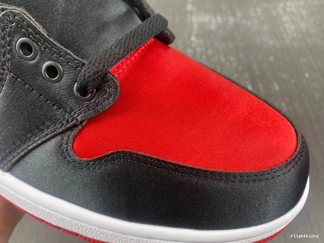 FD4810-061 1 Bred Satin WMNS High Air Jordan OG 0930